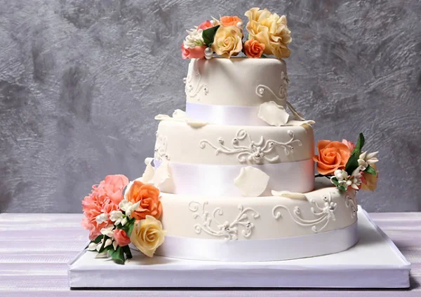 giới thiệu về bánh kem giới thiệu về bánh kem