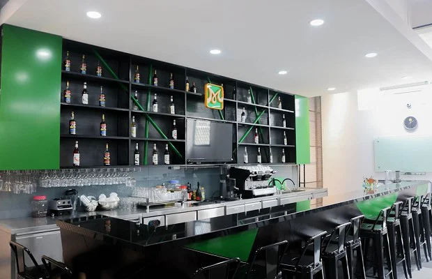 Phòng học pha chế bình dương