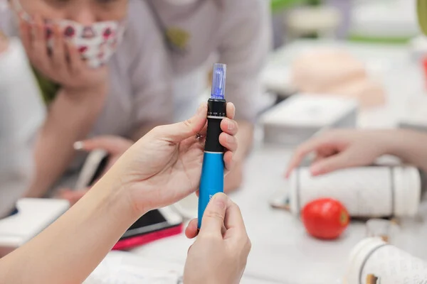 thiết bị Dr Pen
