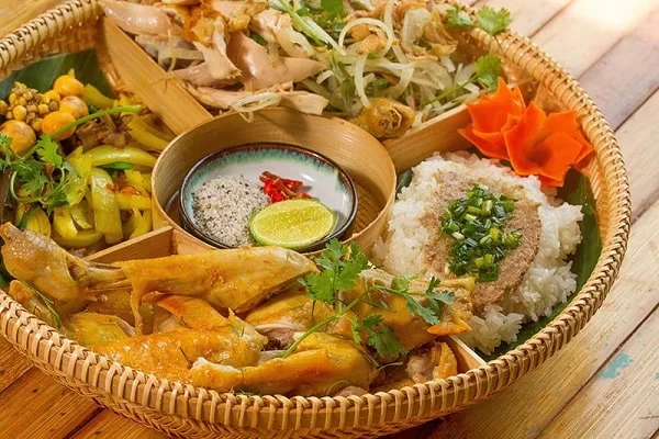 xôi gà lên mâm