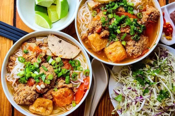 Thiếu công thức nấu bún riêu chuẩn vị